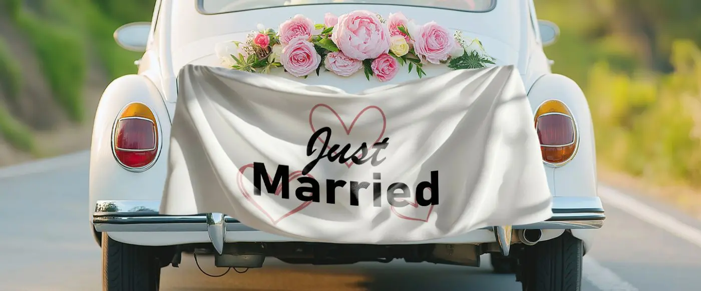 Just Married custom wedding flag on car decoration